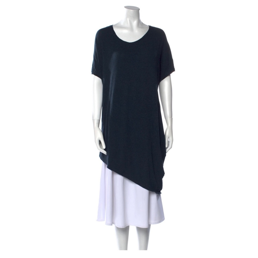 Urban Zen navy tunic size S/P